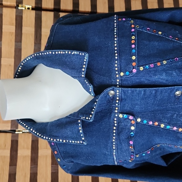 Custom made angel wing jean jacket - Picture 7 of 11